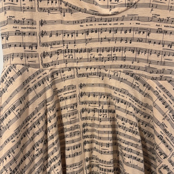 Effie’s Heart Large Musical Note Print Sleeveless Dress with Pockets - Picture 3 of 4